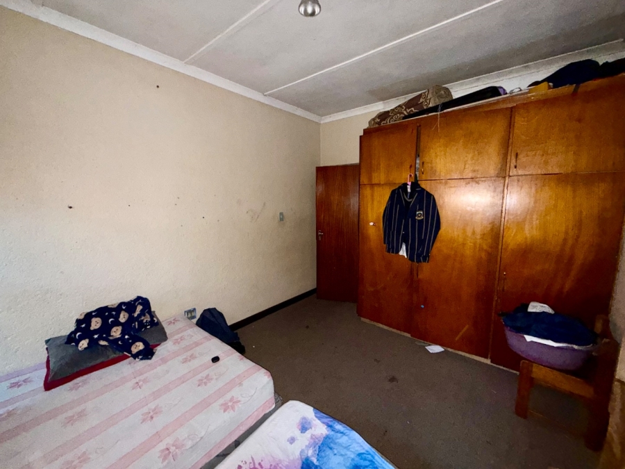 5 Bedroom Property for Sale in Vasco Estate Western Cape